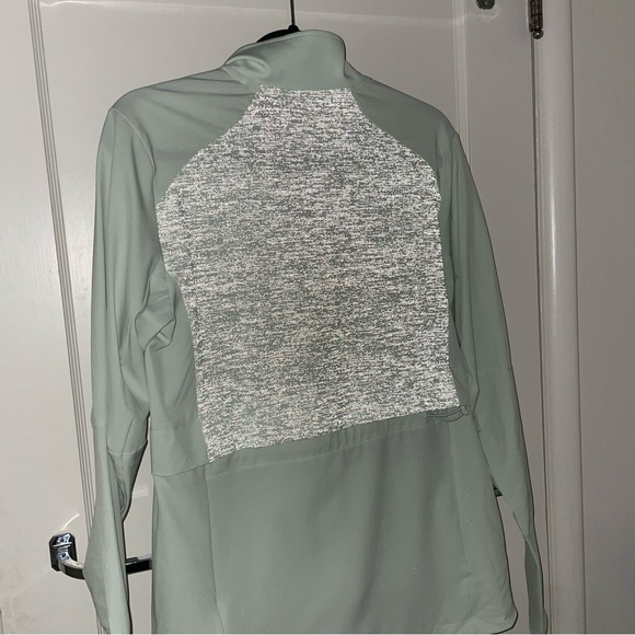 Adidas Running mint green reflective pullover NWT MEDIUM - Picture 3 of 6